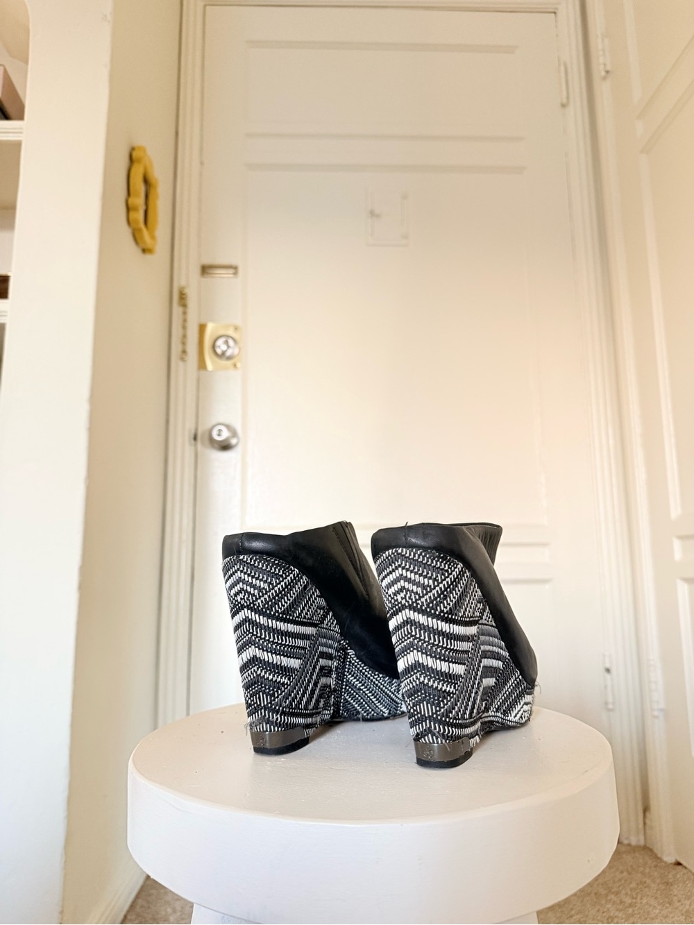 Sam Edelman Black Leather Geometric Pattern Wedge Mules - Picture 2 of 4